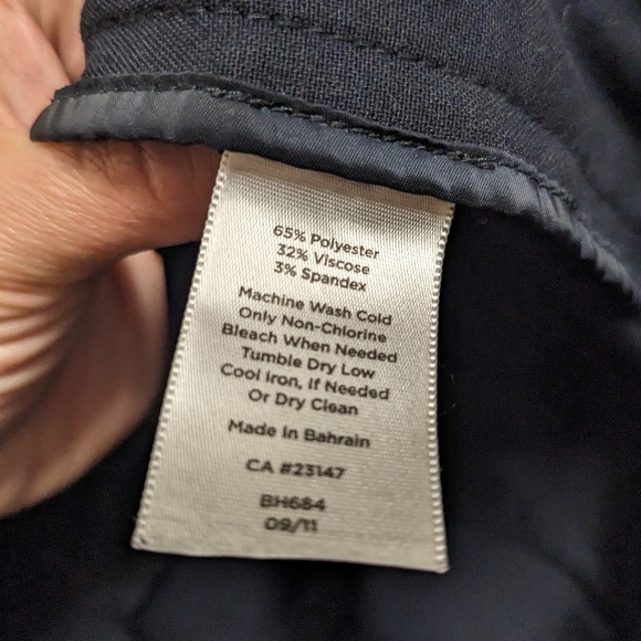 Talbots Petites Curvy Navy Blue Cropped Pants - Picture 6 of 8